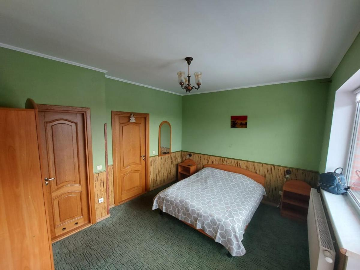 Villa Затишок Tysovets Esterno foto