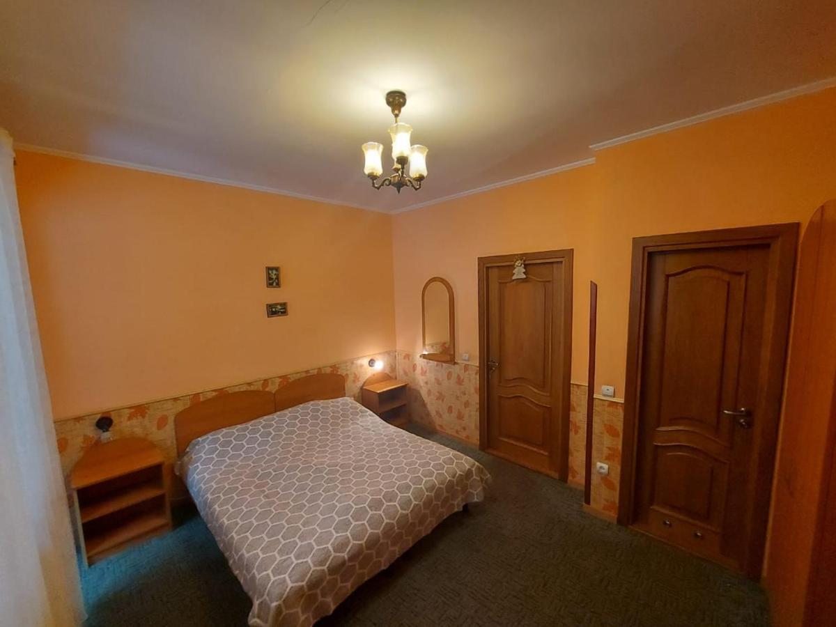 Villa Затишок Tysovets Esterno foto